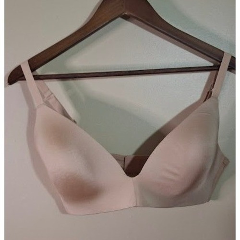 Skims Fits Everybody T-Shirt Bra Clay Sand Tan 38DD Smooth Molded Cup